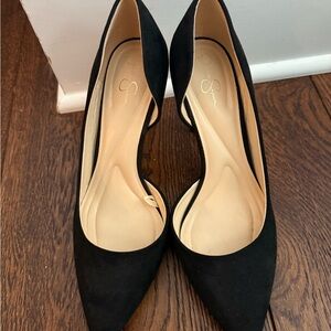 Jessica Simpson Black and Gold Heel Pumps size 9.5